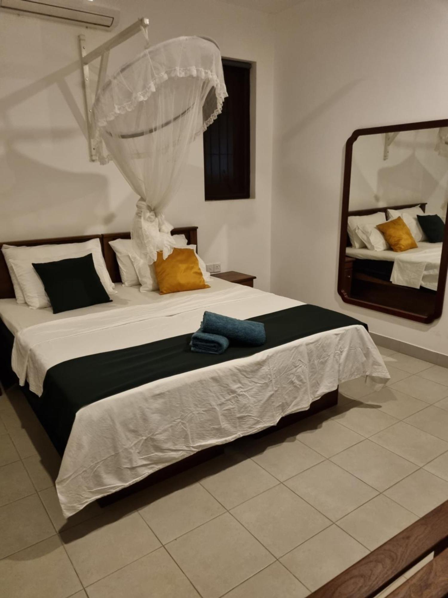Maria Villa Negombo Esterno foto